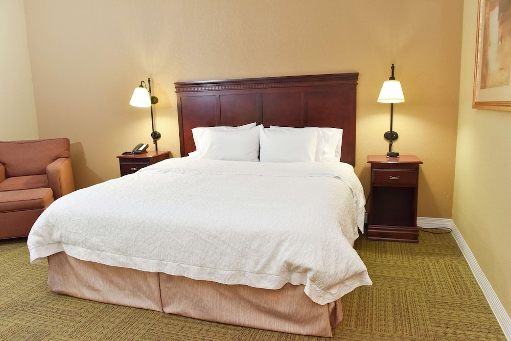 Hampton Inn Ruston - photo 13