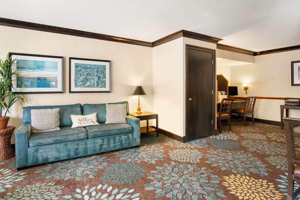 Sonesta ES Suites San Diego Rancho Bernardo - photo 6