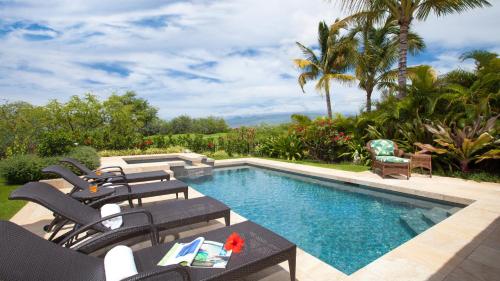 ENDLESS SUMMER Elegant KaMilo Home with Heated Pool and Guest Cottage — 4-Star Luxury Hotel in Waikoloa, United States