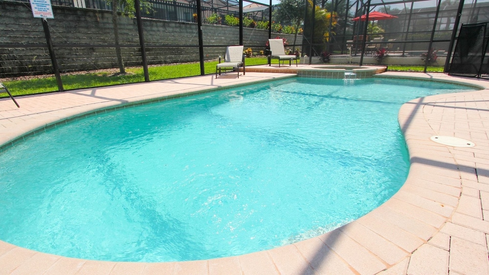 2505 Archfeld Blvd — hotel in Four Corners
