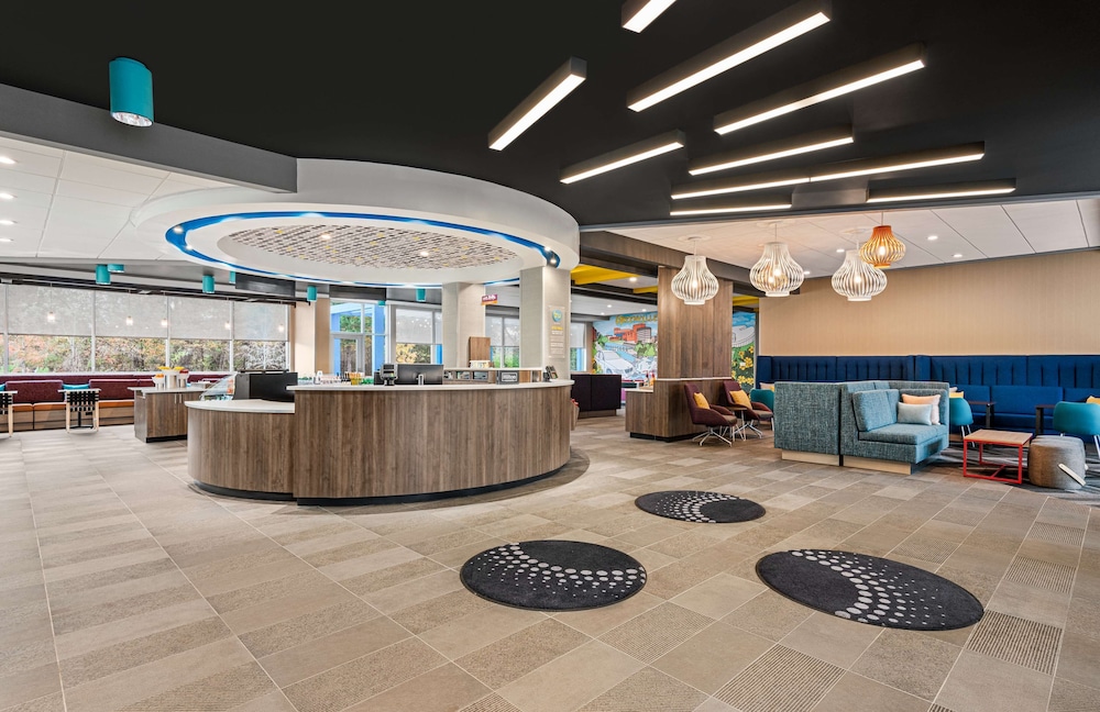 Tru by Hilton Greenville Woodruff Road - photo 4