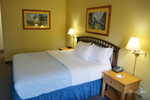 Sebastopol Inn - photo 75