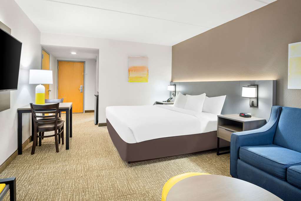 Comfort Inn Gold Coast - photo 16