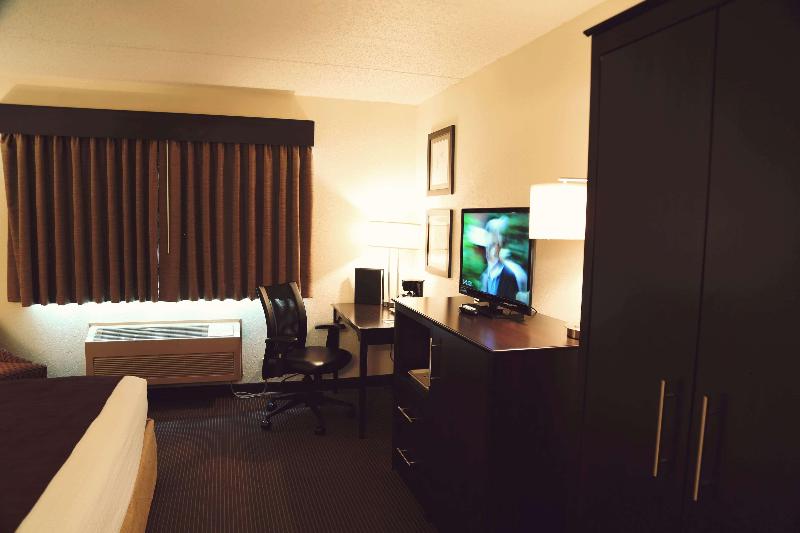 AmericInn by Wyndham Wadena - photo 21