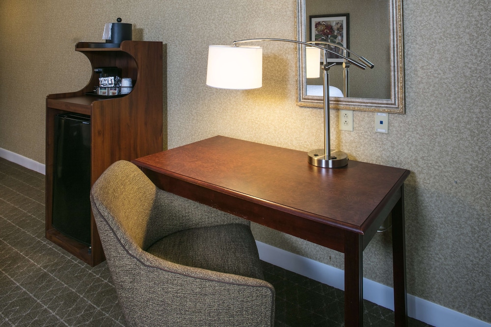 Hampton Inn & Suites Toledo Perrysburg - photo 6