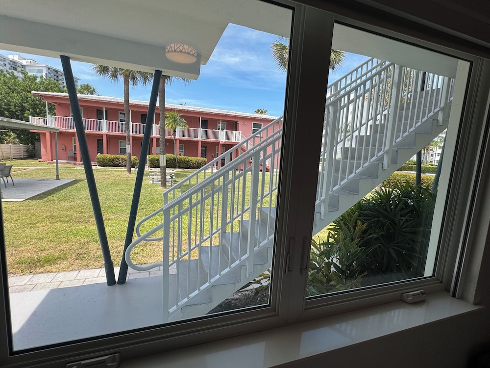 Rolo Beach Hotel - photo 133