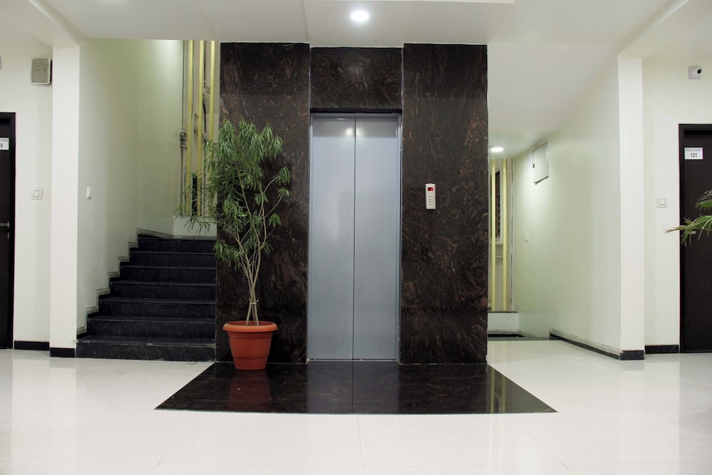 Oyo Rooms Railway Station Bazar in Aurangabad, India