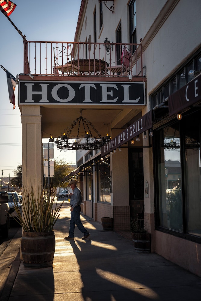 The Holland Hotel - photo 45
