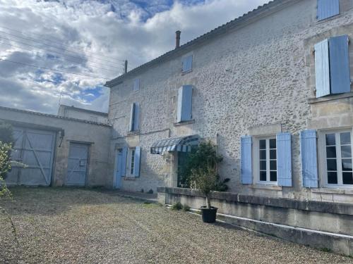 Les Hauts De Saint Jacques Cognac — Cognac
