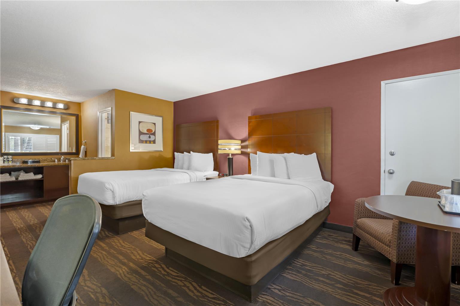 Best Western Plus Stovall's Inn - photo 31