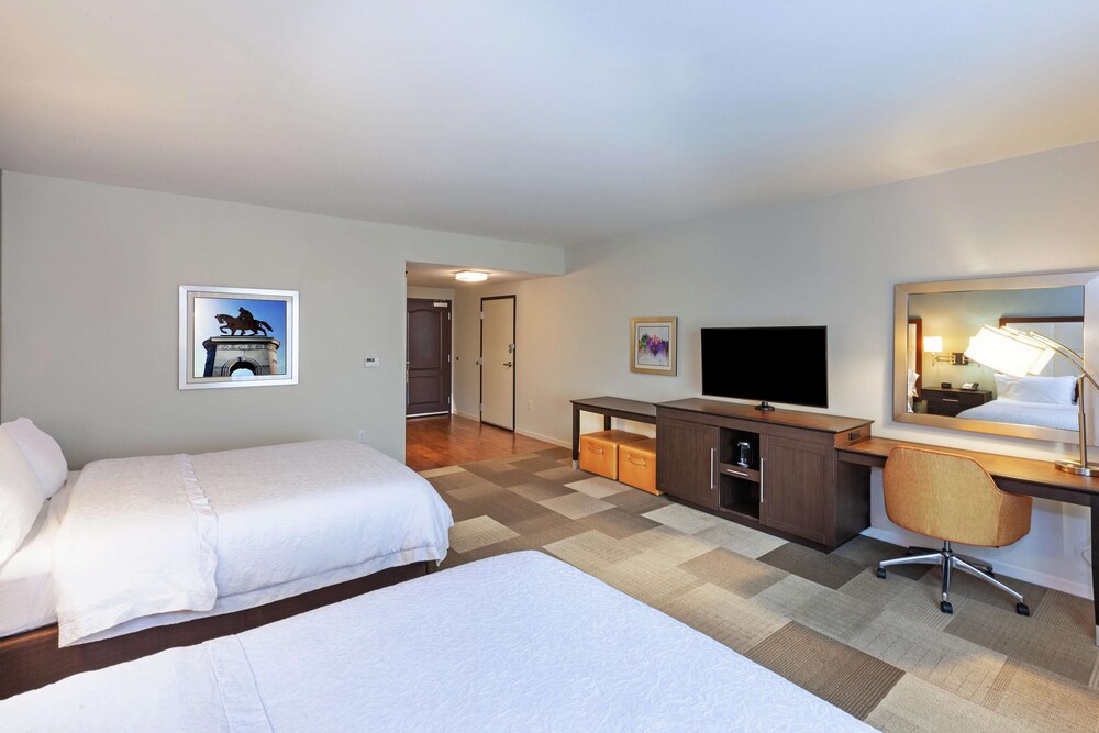 Hampton Inn & Suites by Hilton Houston North IAH - photo 13
