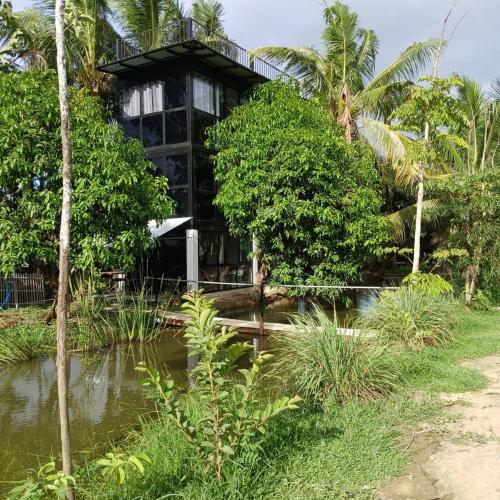 Farmsamsook - carbon neutral hotel in Unknown City