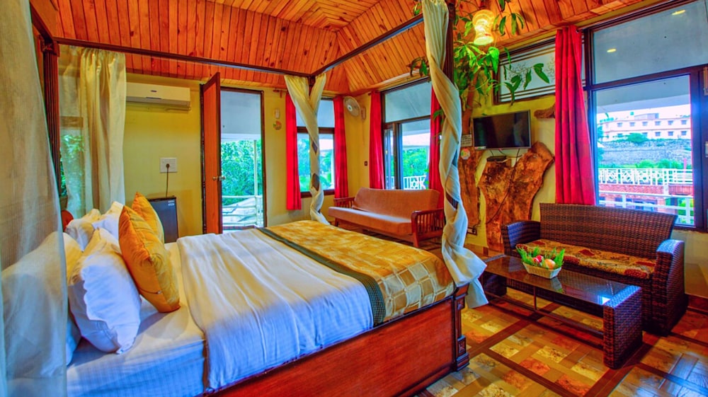 ShriGo Resort Pyramid Home Divine — Vikasnagar — photo 5
