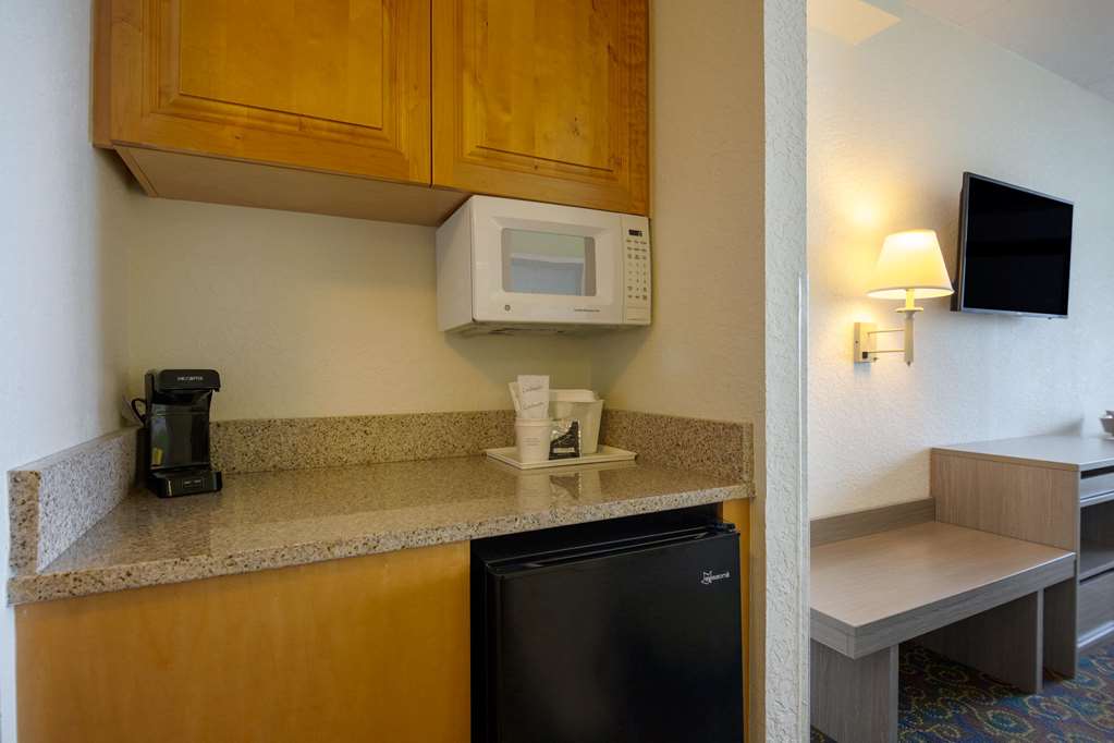 Travelodge by Wyndham Outer Banks Kill Devil Hills - photo 28
