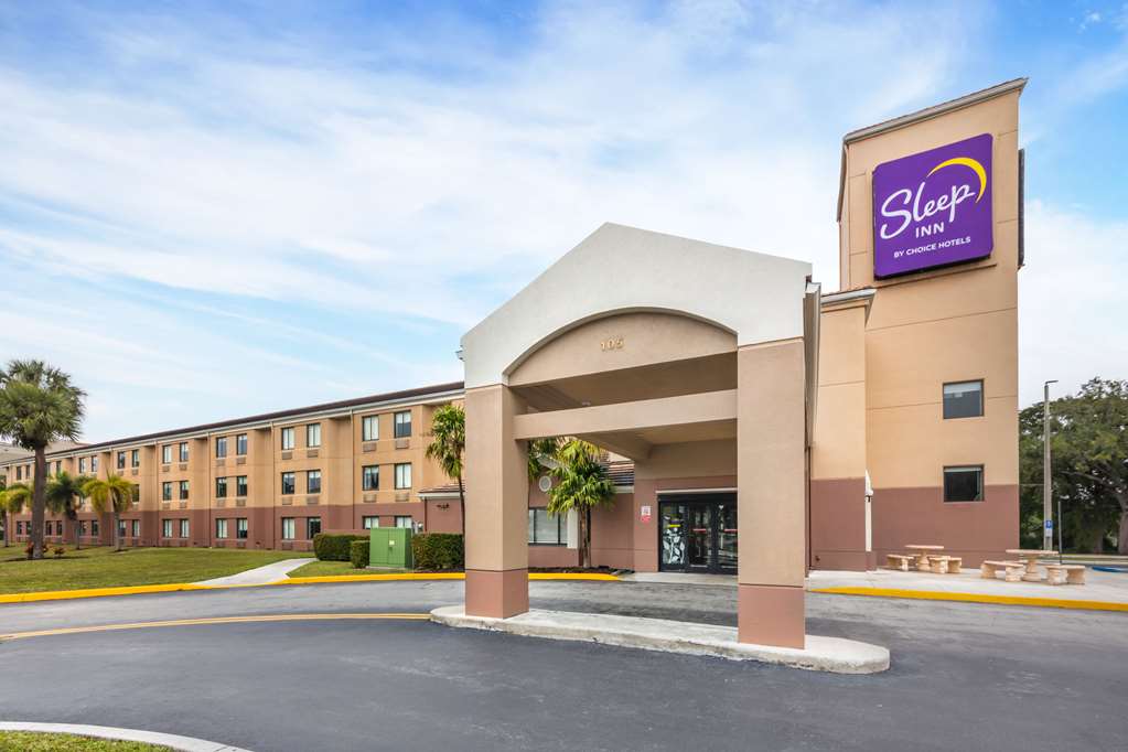 Sleep Inn Miami International Airport - photo 3