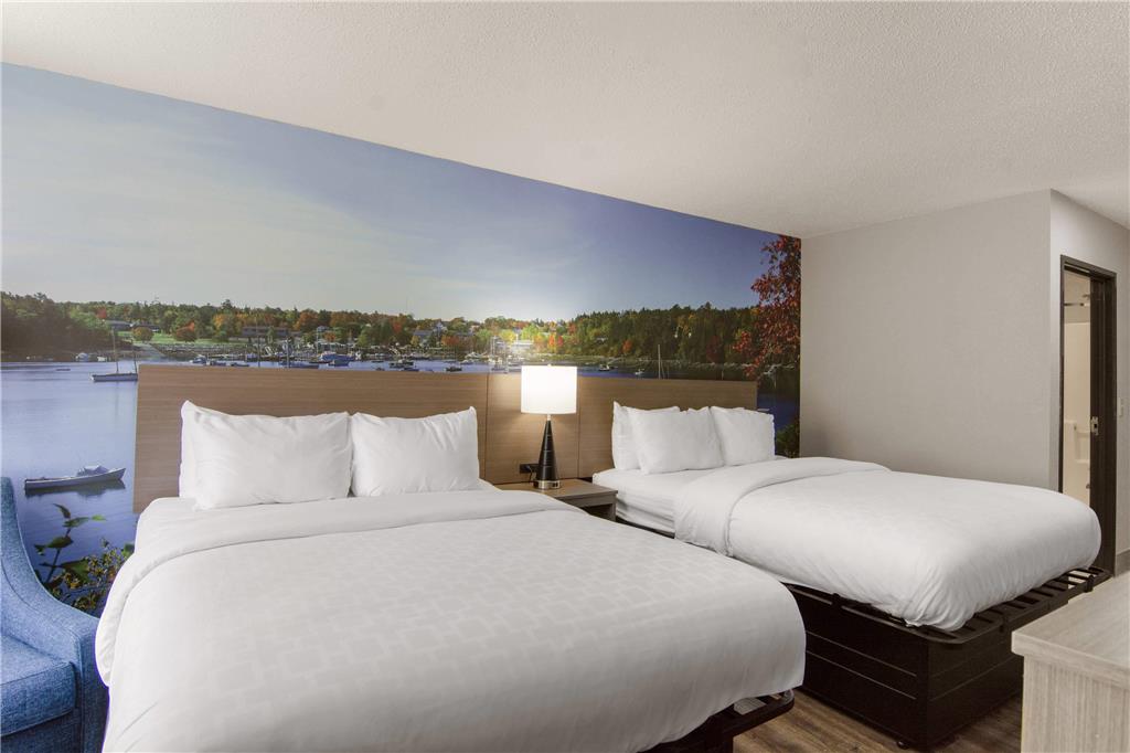 Clarion Pointe on the lake Clarksville South Hill West - photo 15