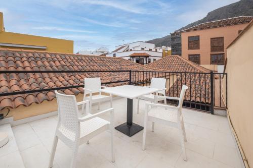 Casa Tradicional Canaria D — 4-Star Luxury Hotel in Garachico, Spain