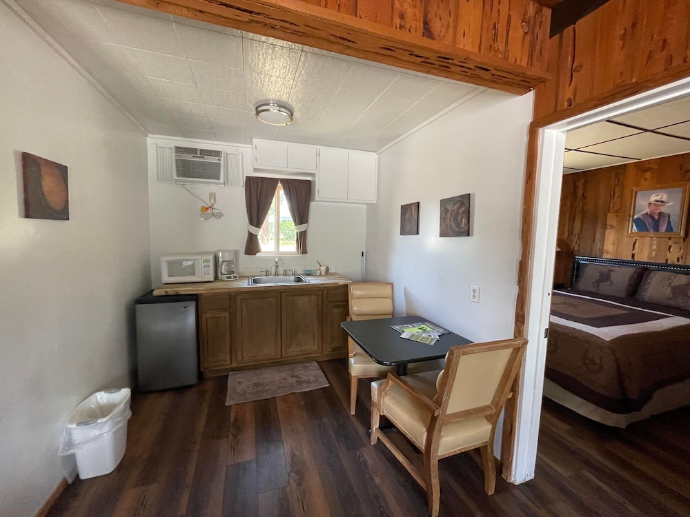Riverfront Lodging - photo 34