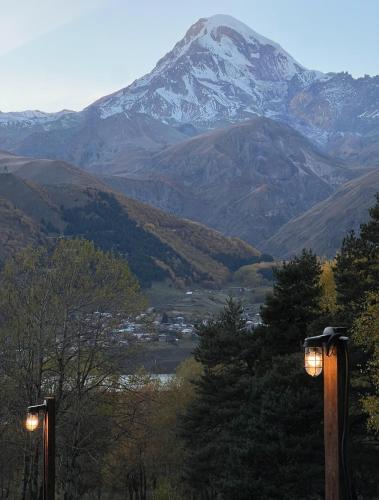 Mountain Waltz by Elia Glamping