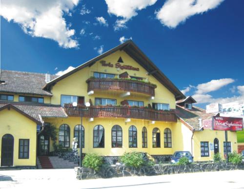 Perla Sigheteană — hotel in Sighetu Marmatiei