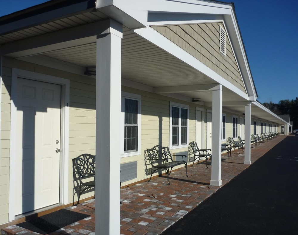 Yankee Clipper Motel - featured photo