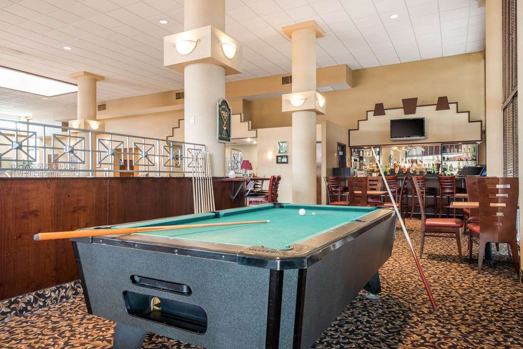Quality Inn & Suites Tarpon Springs South - photo 39