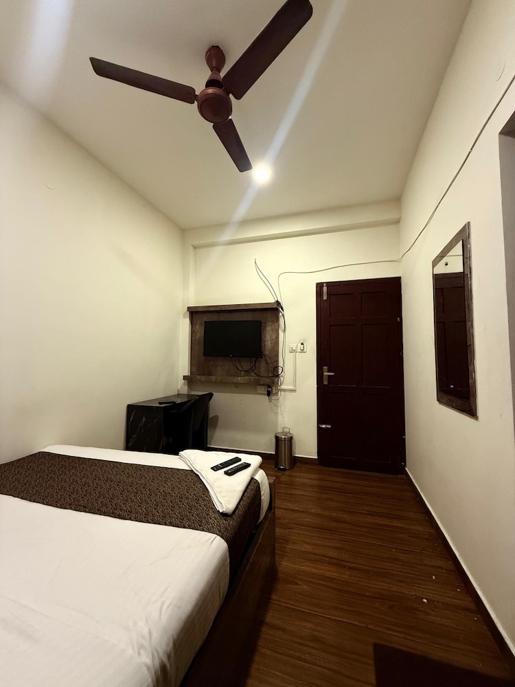 Indeo Residency — Cochin — photo 4