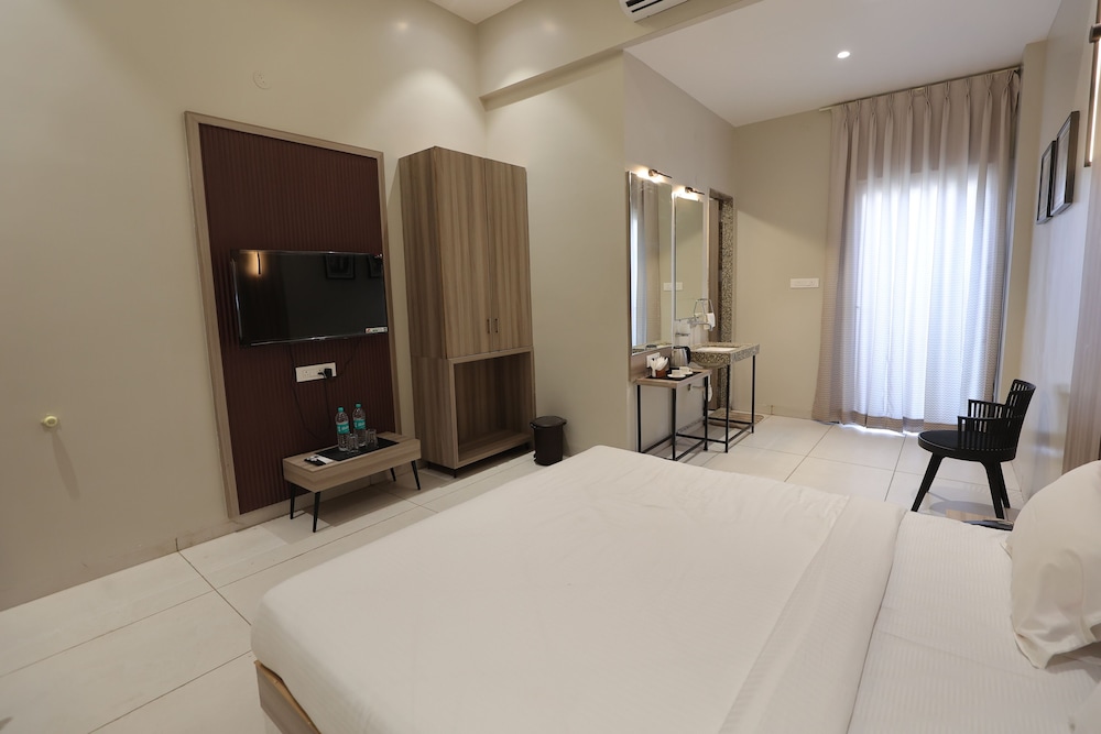 Vaishnav Hotel — Latur — photo 4