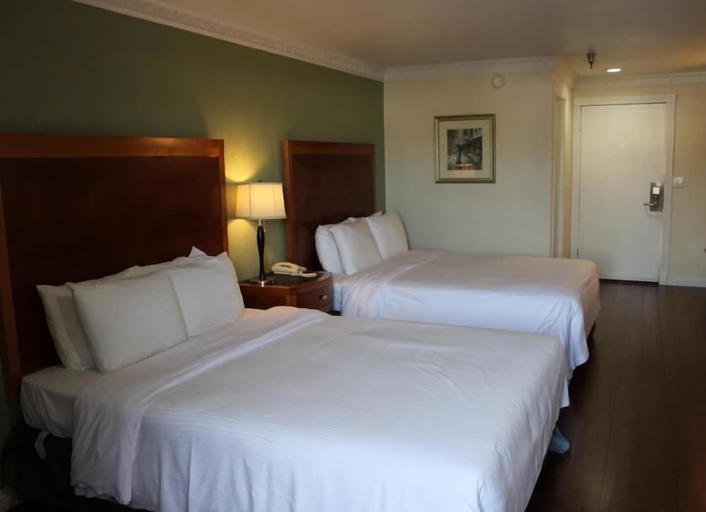 Garvey Inn - photo 7