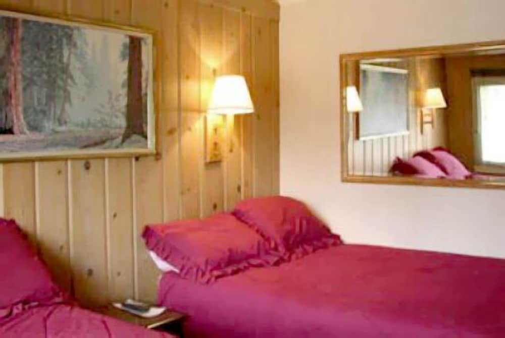 Brundage Inn - photo 10