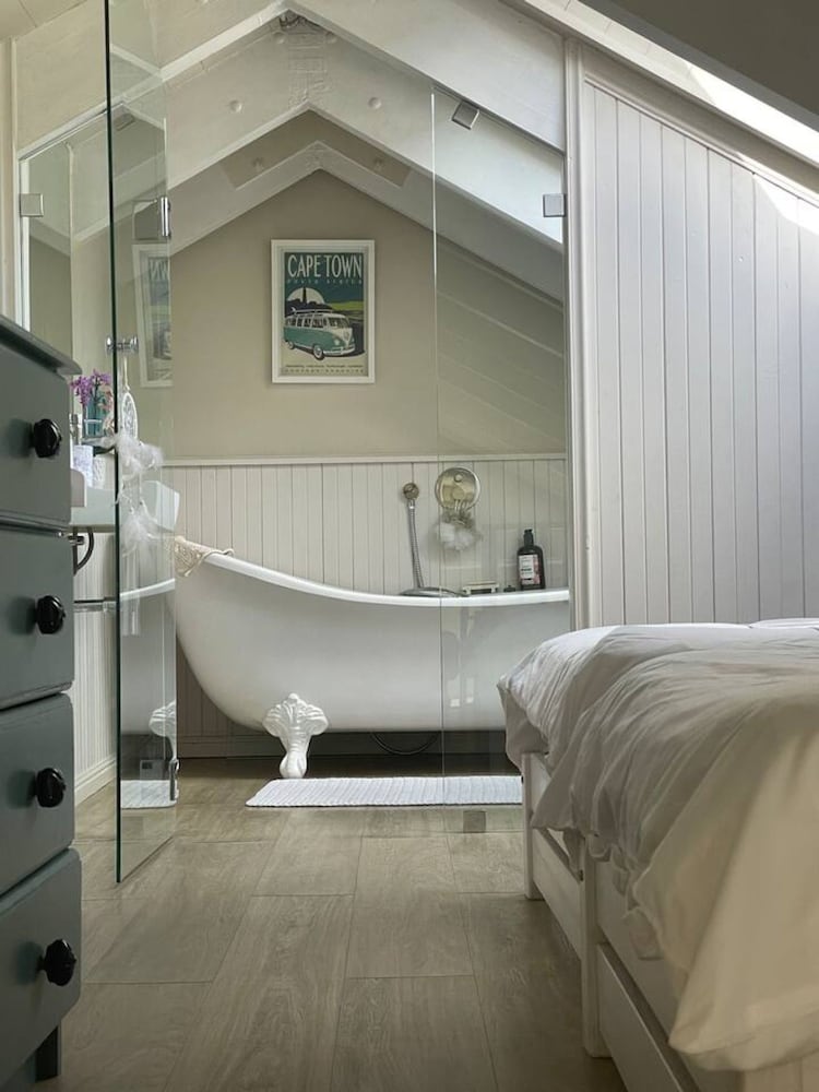 Kalk Bay Condo at The Majestic
