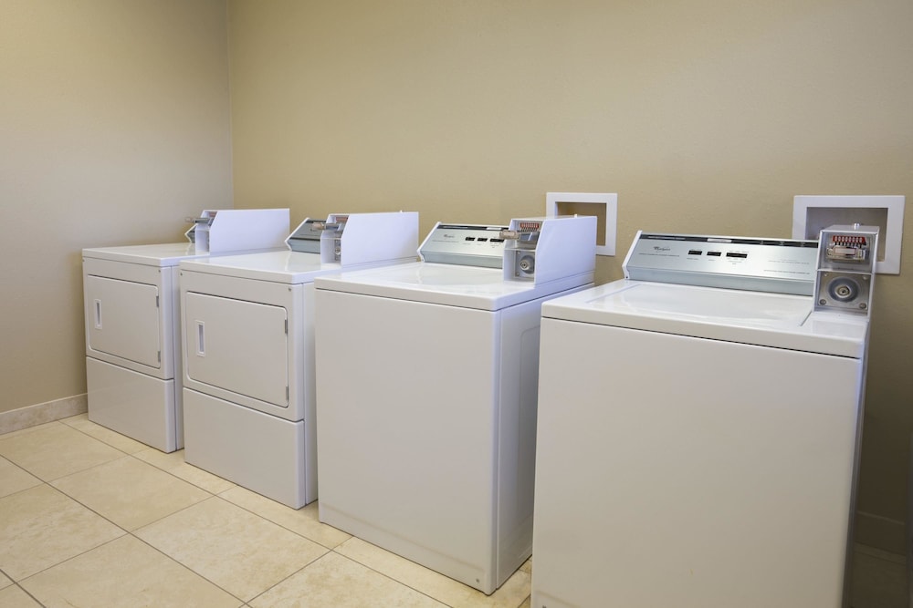 Days Inn & Suites by Wyndham Gonzales TX - photo 21