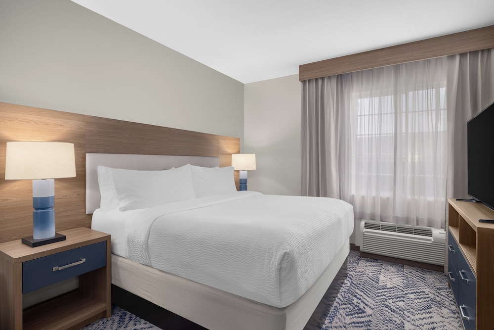 Candlewood Suites Alexandria by IHG - photo 13