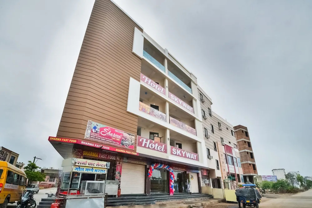 OYO 44605 Hotel Skyway in Kota, India