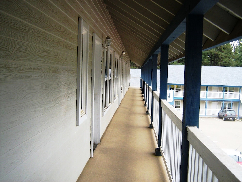 Westhaven Inn Pollock Pines - photo 24