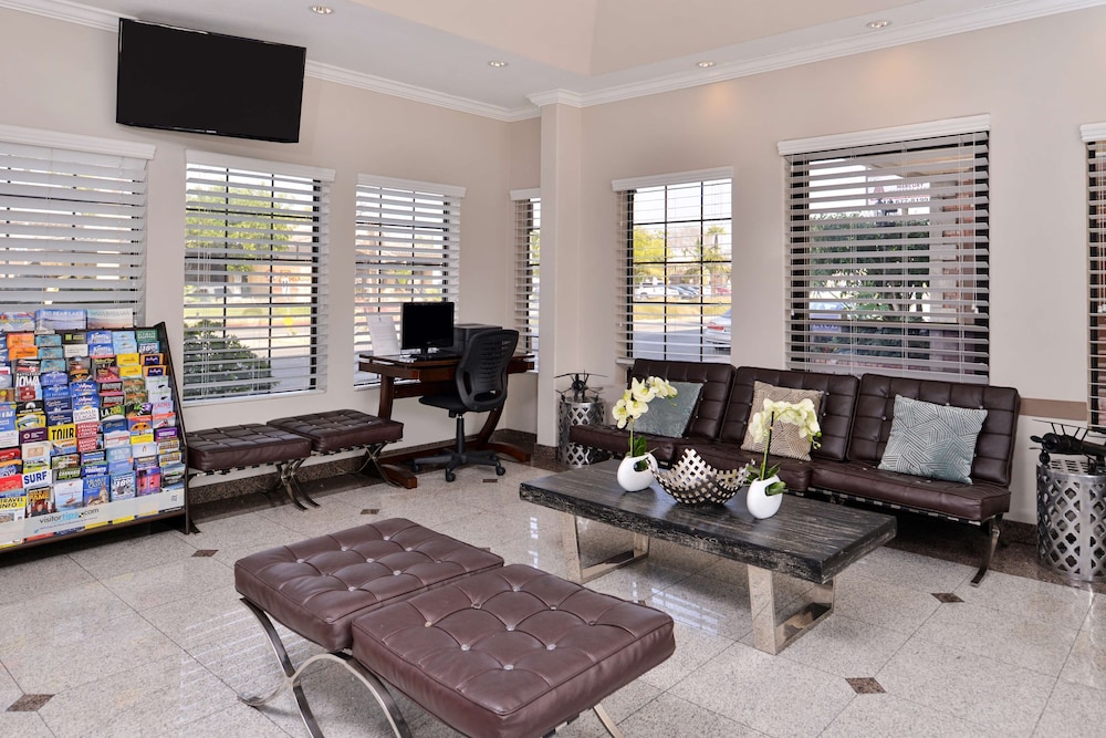 Best Western Airpark Hotel LAX Airport LA Stadium - photo 3