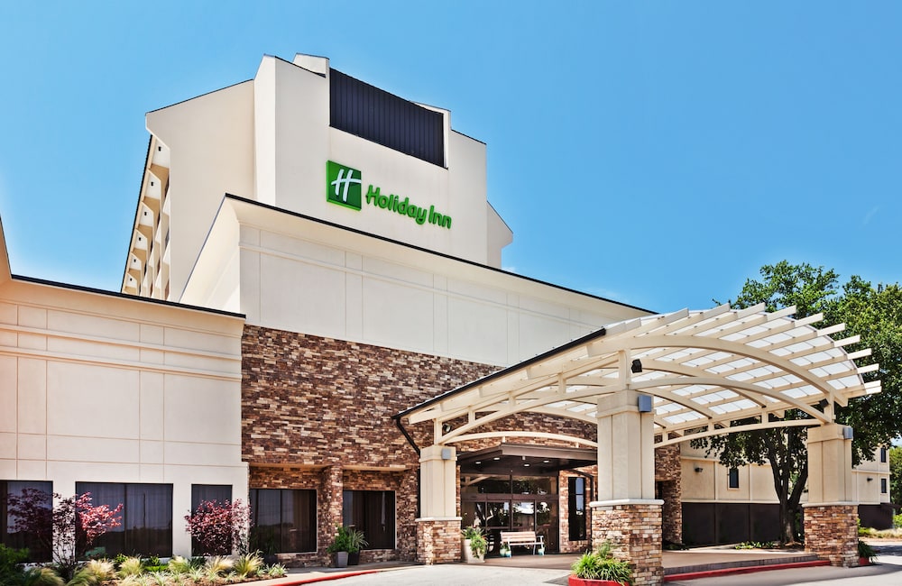 Holiday Inn Tyler Conference Center an IHG Hotel - featured photo