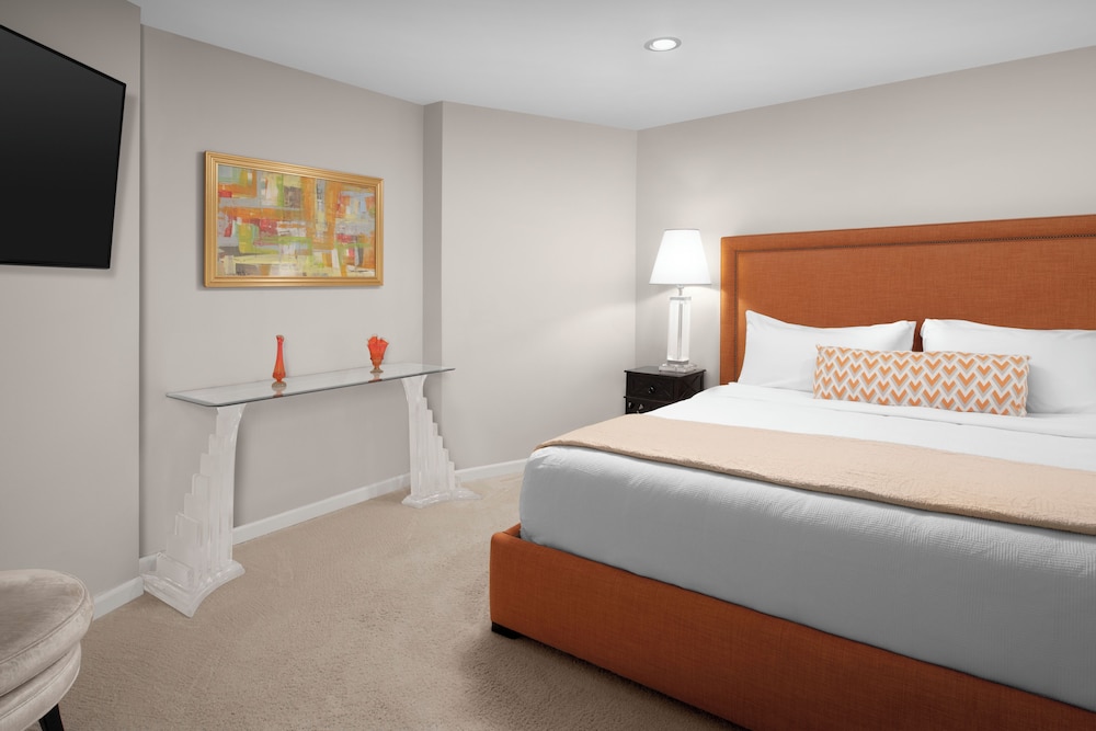 Ashland Hills Hotel & Suites - photo 29