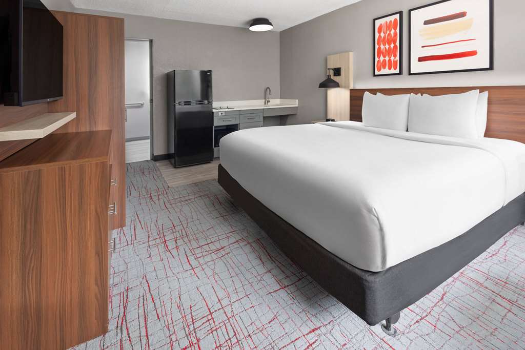 Hawthorn Extended Stay By Wyndham Columbia Ft. Jackson - photo 5