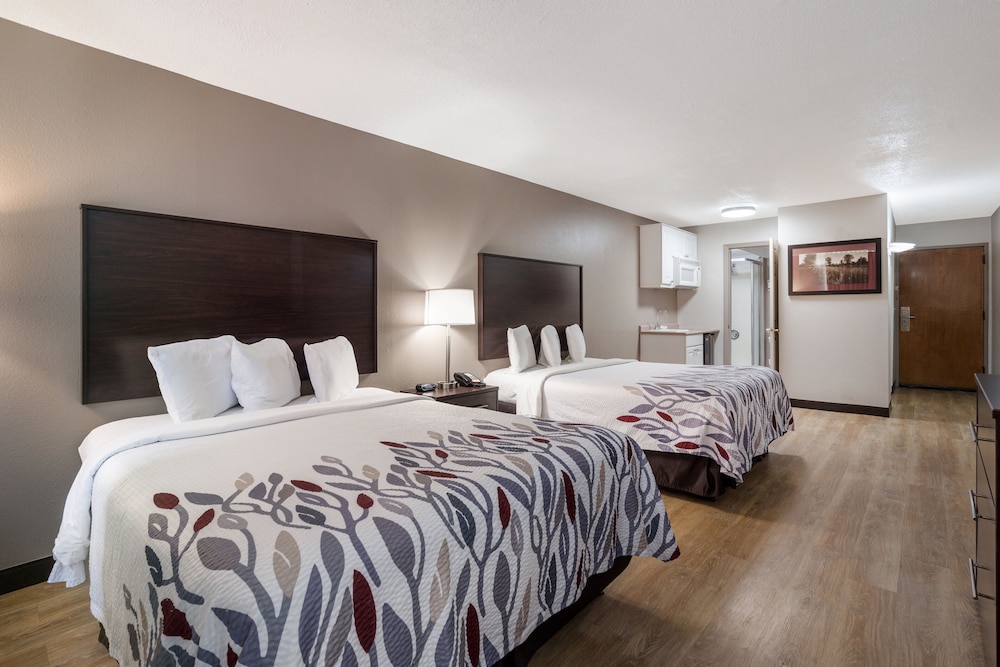 Red Roof Inn & Suites Jacksonville NC - photo 18