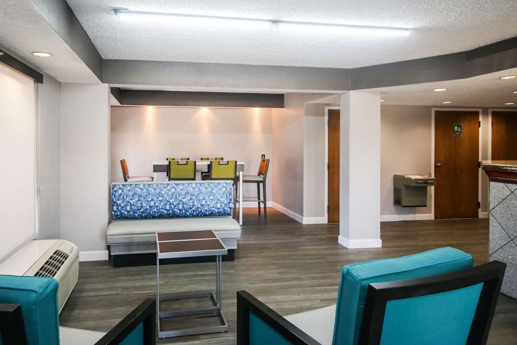 Quality Inn Clinton Laurens I 26 - photo 2