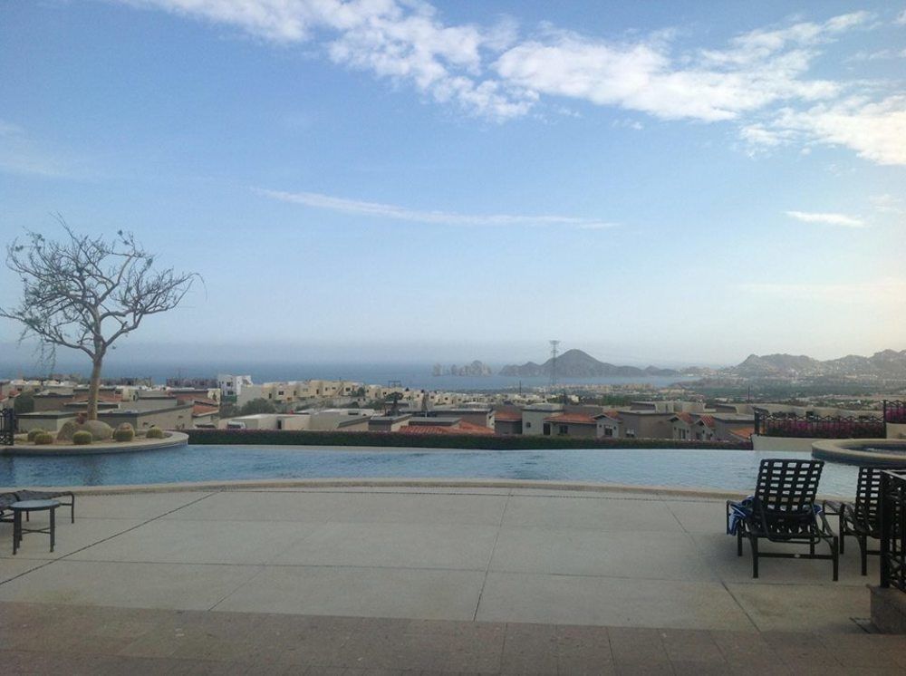 Ventanas Hotel & Residences