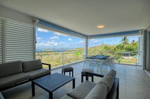 Bel appartement avec vue mer MQTI75 — 4-Star Luxury Hotel in Les Trois-Ilets, Martinique