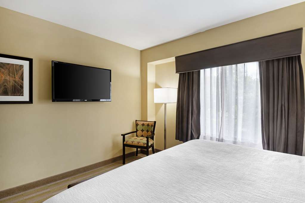 Best Western Plus Thornburg Inn & Suites - photo 17