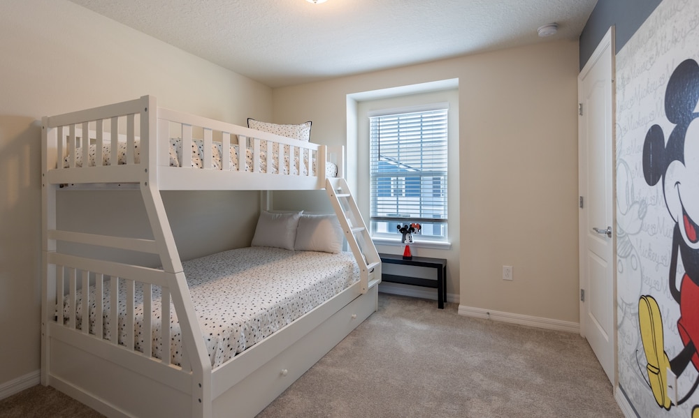 7155oml solterra Resort 5 Bedroom Townhouse by RedAwning - photo 3