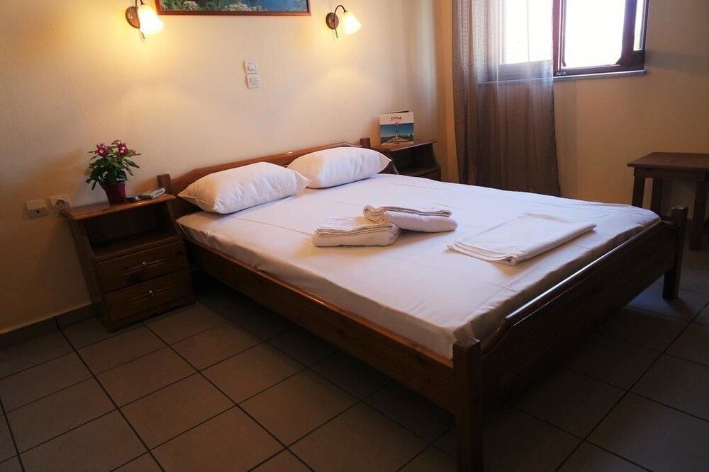 Ermis Studios in Ermoupolis, Greece