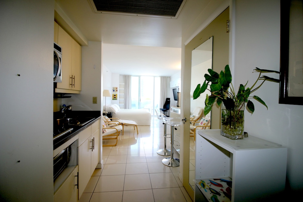 Sonesta Resort by 1st HomeRent Miami - photo 20