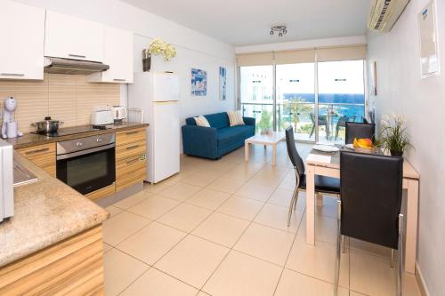 GABRIELA Coralli Beachfront Apartment