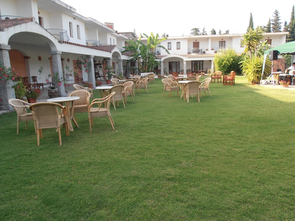 Hotel Domu Incantada - carbon neutral hotel in Muravera