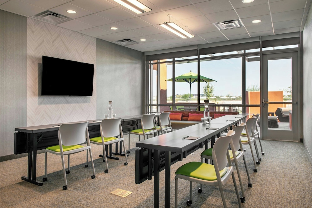 SpringHill Suites by Marriott Phoenix West Avondale - photo 27